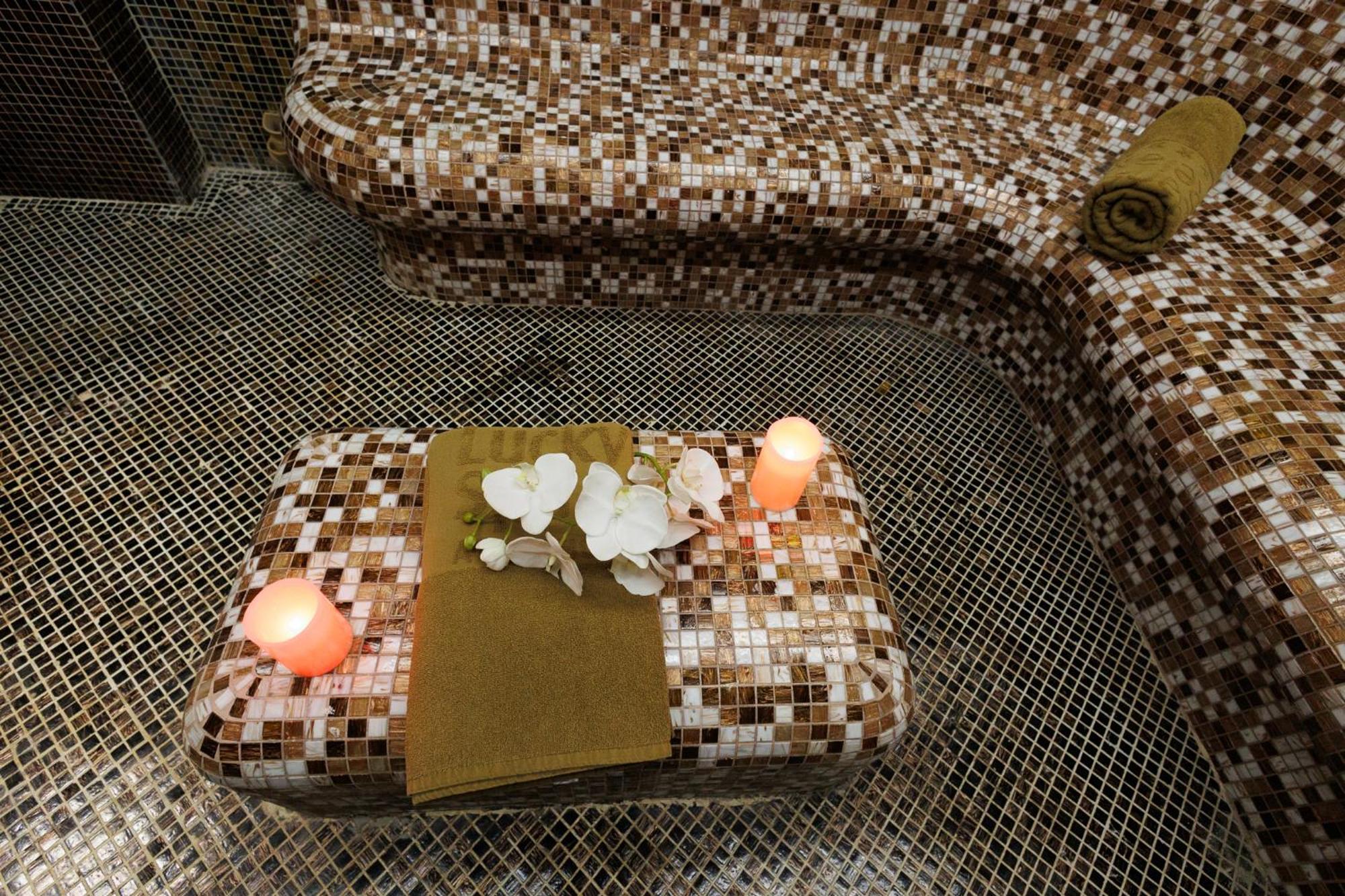 Lucky Bansko Aparthotel Spa & Relax Luaran gambar A Turkish bath