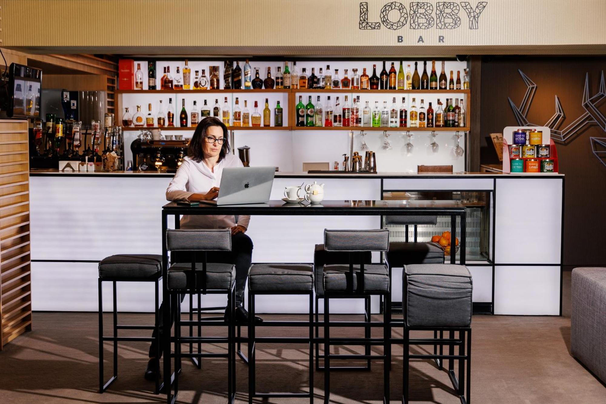 Lucky Bansko Aparthotel Spa & Relax Luaran gambar Lobby Bar