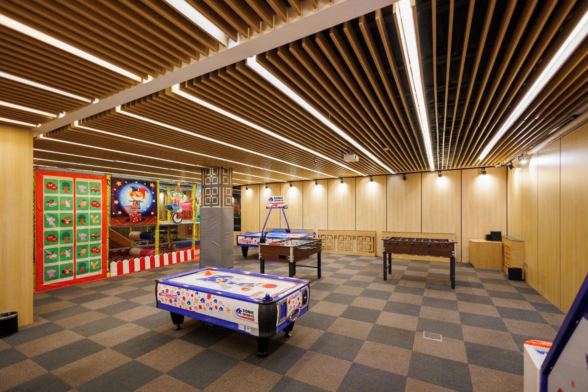 Lucky Bansko Aparthotel Spa & Relax Luaran gambar The Games Room
